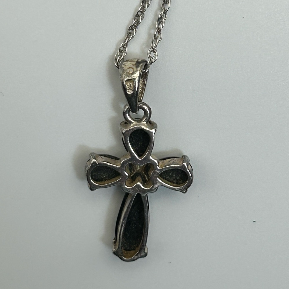 925 Sterling Silver & Black Onyx Cross Pendant Necklace 18" Stamped - Picture 8 of 13